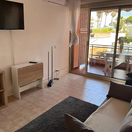 Baiasole Апартаменти Санремо